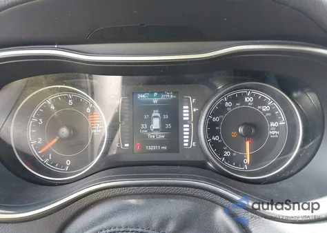 2020 Jeep Cherokee Latitude Plus 4X4 из США, поврежденный, VIN 1C4PJMLBXLD593198